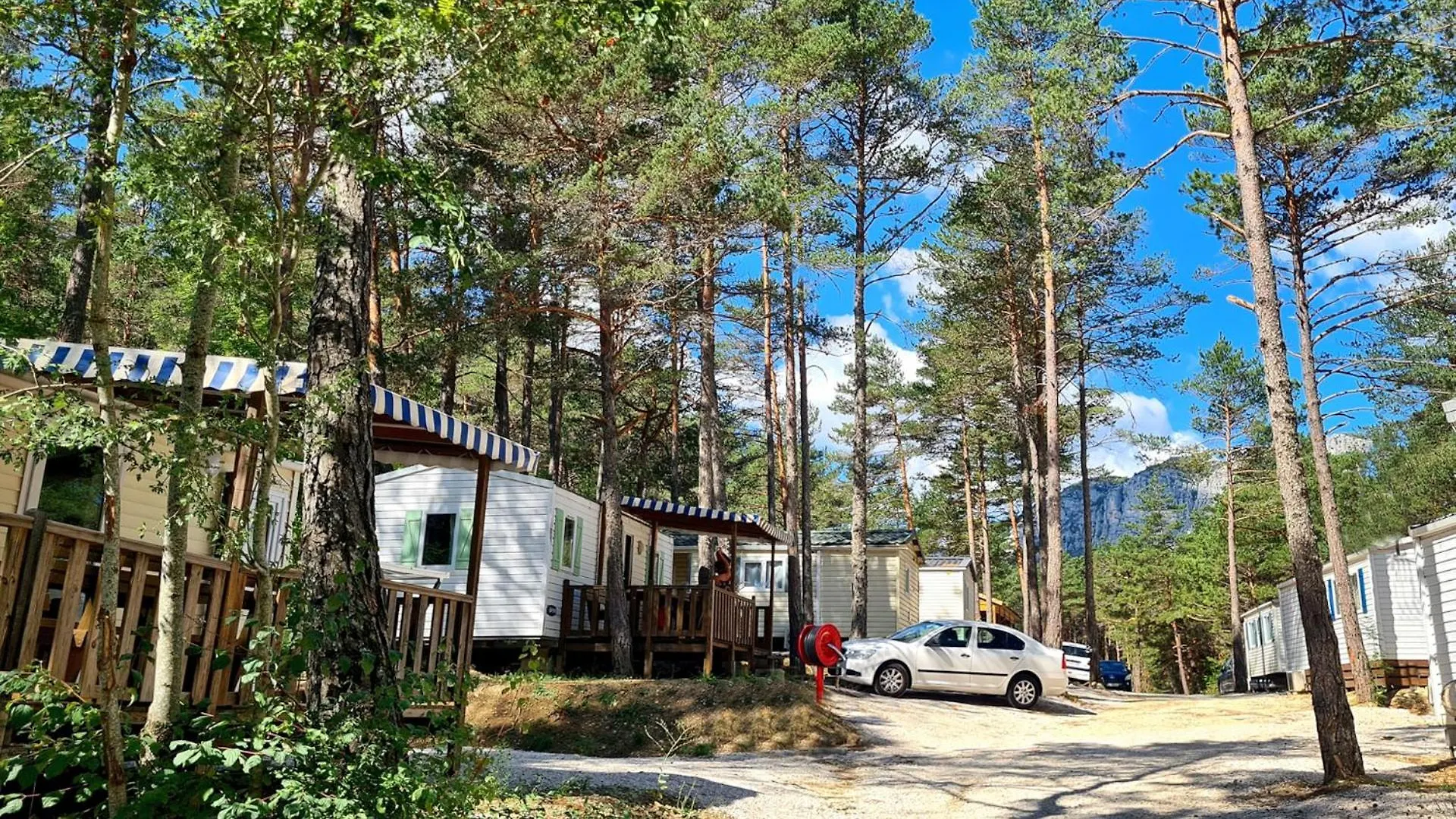 Camping La Pinatelle Saint-Auban  France