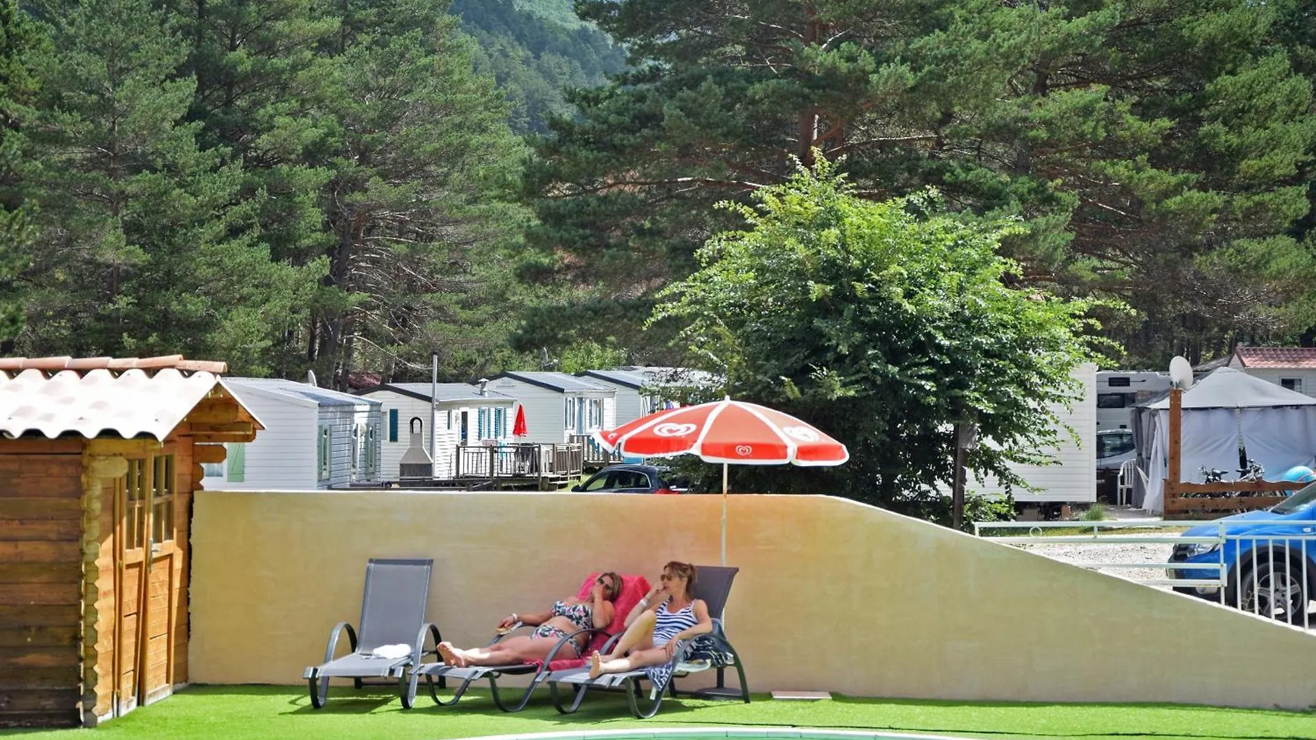 Camping La Pinatelle Saint-Auban  2*, Saint-Auban (Alpes-Maritimes)